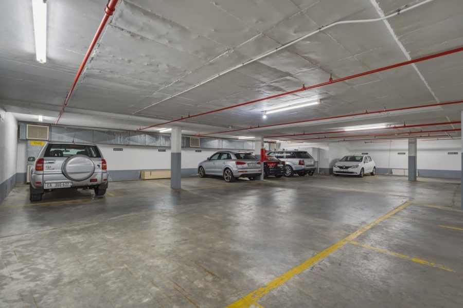 2 Bedroom Property for Sale in Cape Town City Centre Western Cape